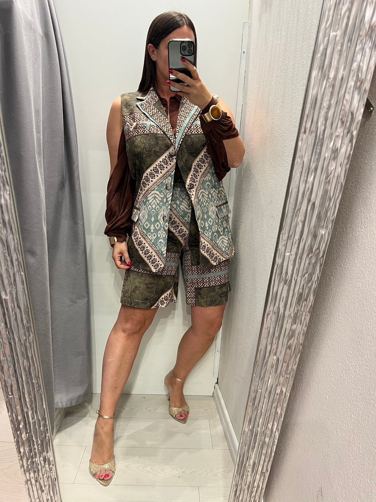 🚨ViCOLO•Gilet stampa etnica militare