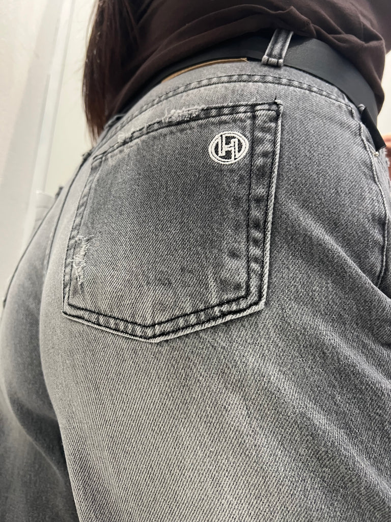 HaveOne•Jeans Mandy grigio slavato con rotture