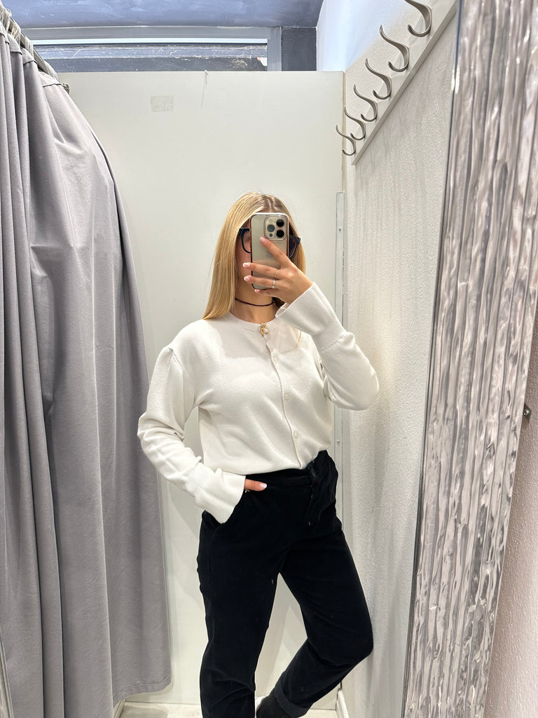 Philia Loft•Cardigan manica campana bottone gioiello•Più colori