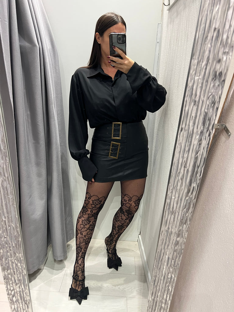 BLK30 HaveOne•Gonna ecopelle nera con fibbie