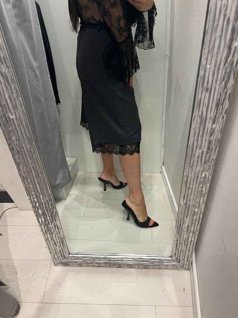 LUMINA•Bermuda antracite con pizzo nero