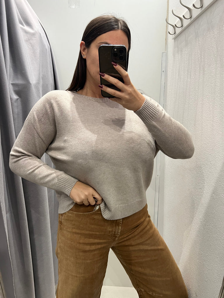 Susy Mix•Maglione goccia e bottoncino gioiello dietro