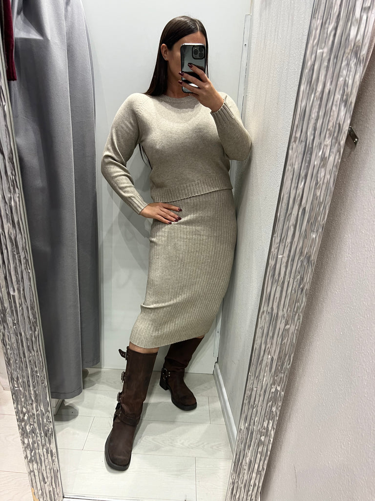 Susy Mix•Abito in maglia a coste e maglione•Più colori