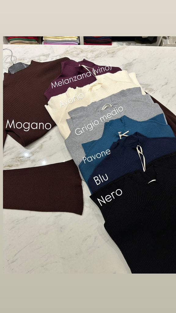 KONTATTO•Lupetto a costine manica campana•Più colori