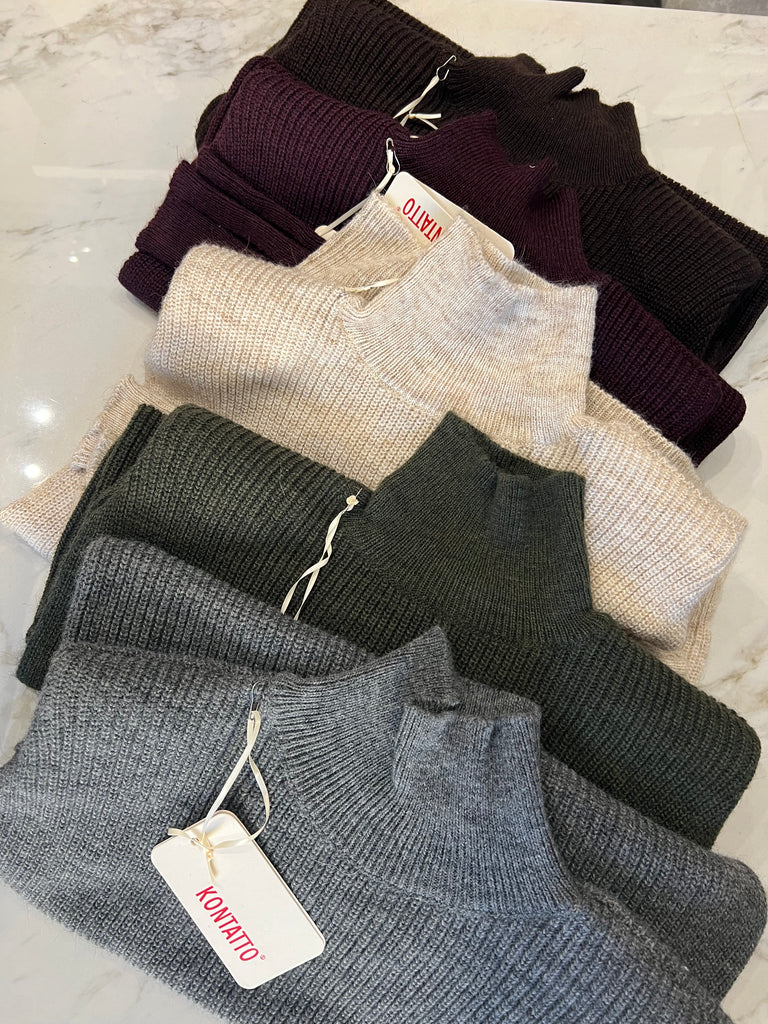 KONTATTO•Gilet spallotte con manicotti•Più colori