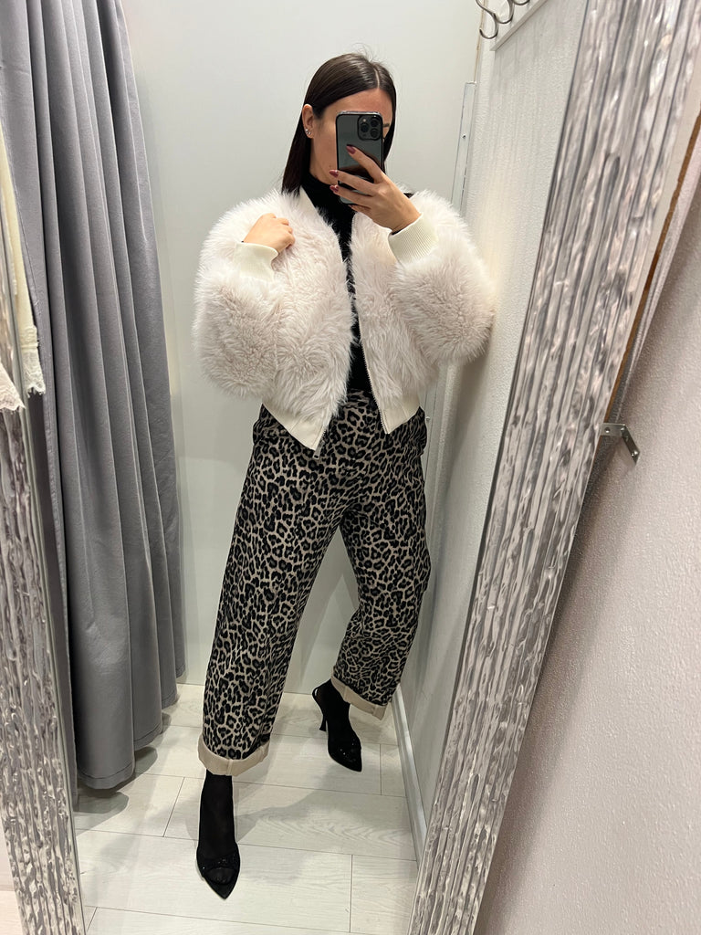 HaveOne•Bomber panna in ecopelliccia con zip