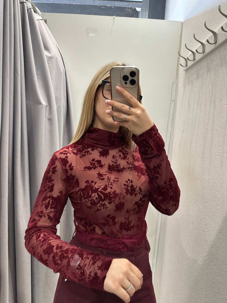 KONTATTO•Dolcevita tulle velluto