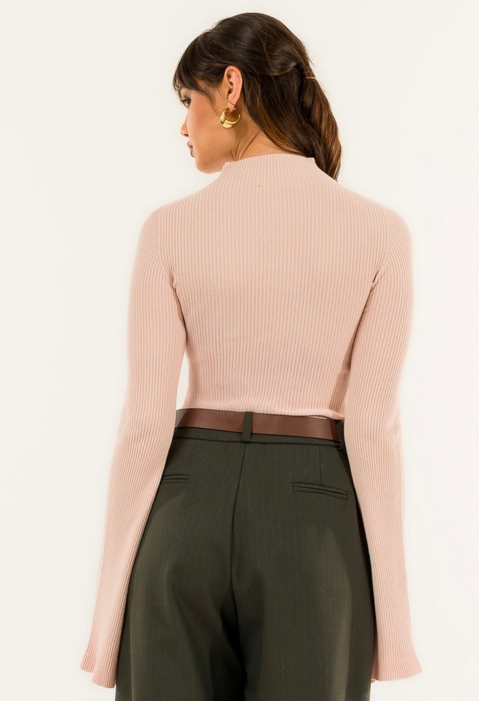 KONTATTO•Lupetto a costine manica campana•Più colori