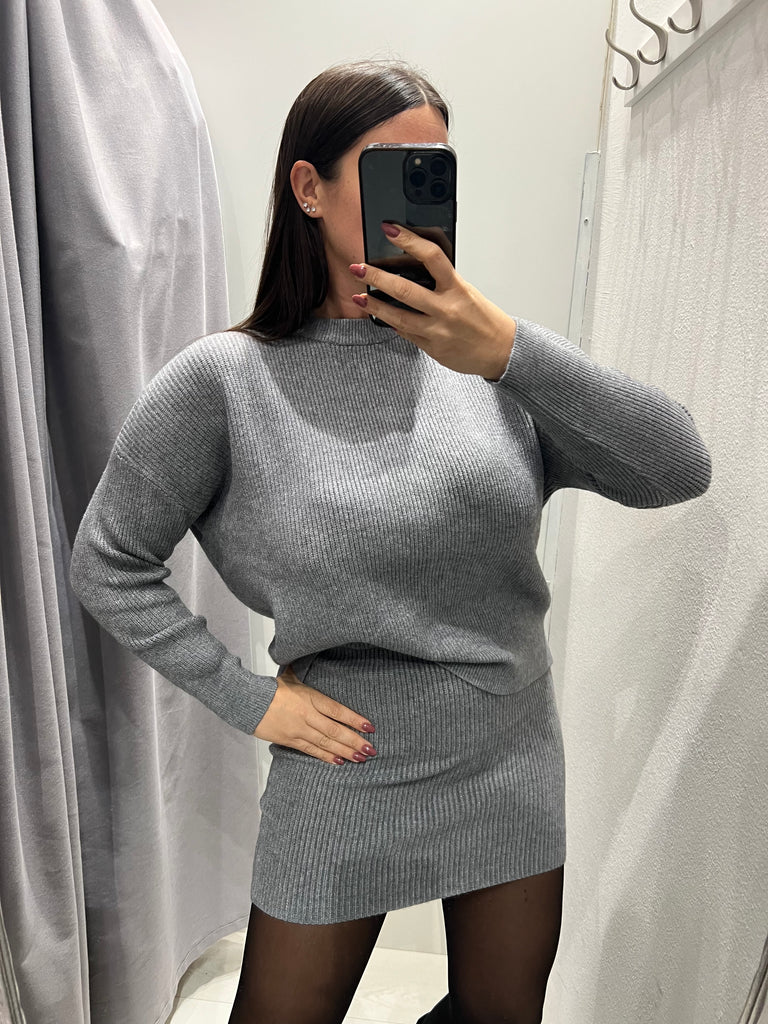 IN ARRIVO! HaveOne•Coordinato maglione e gonna costine•Più colori