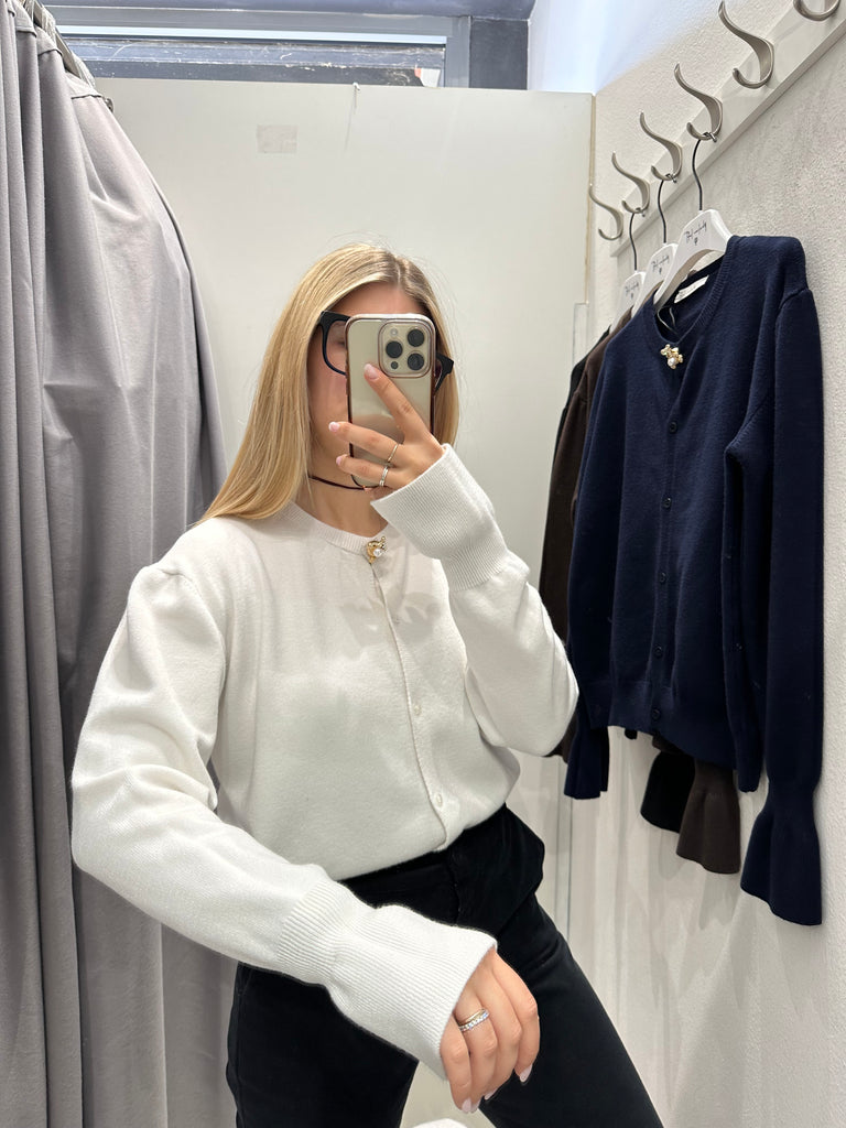 Philia Loft•Cardigan manica campana bottone gioiello•Più colori