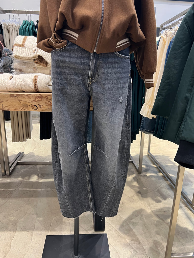 HaveOne•Jeans barrel Barbara con rotture nero