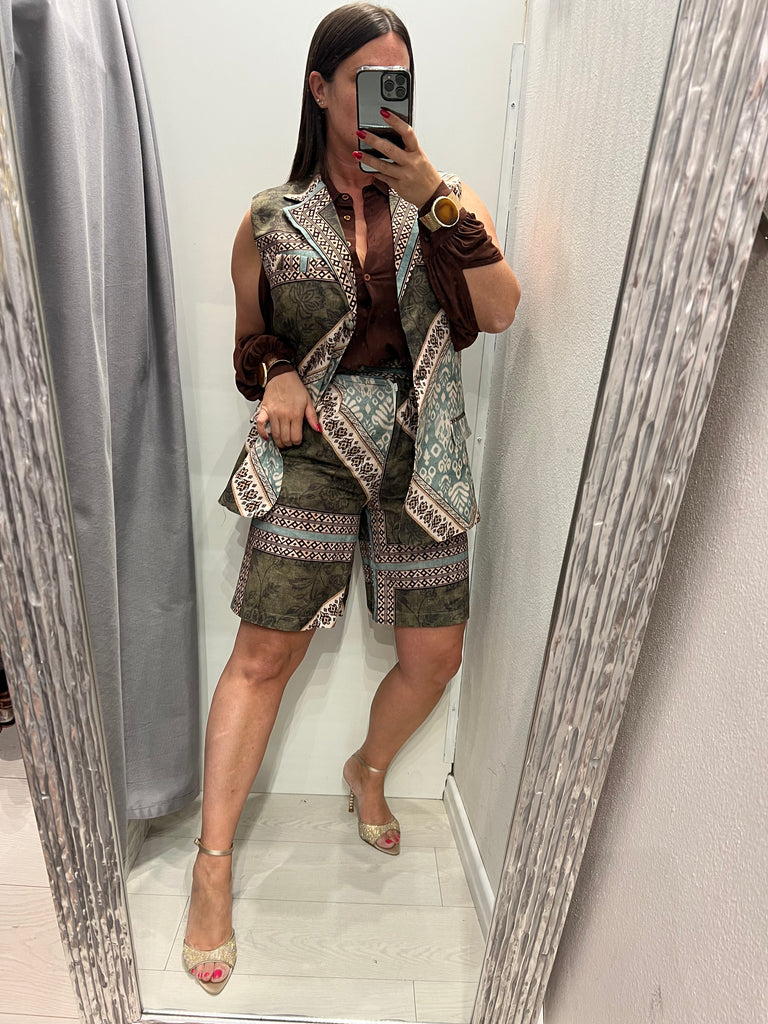 🚨ViCOLO•Gilet stampa etnica militare