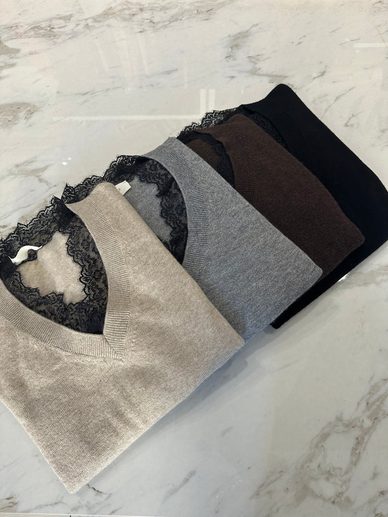 BLK30 ViCOLO•Maglioncino scollo V pizzo•Più colori