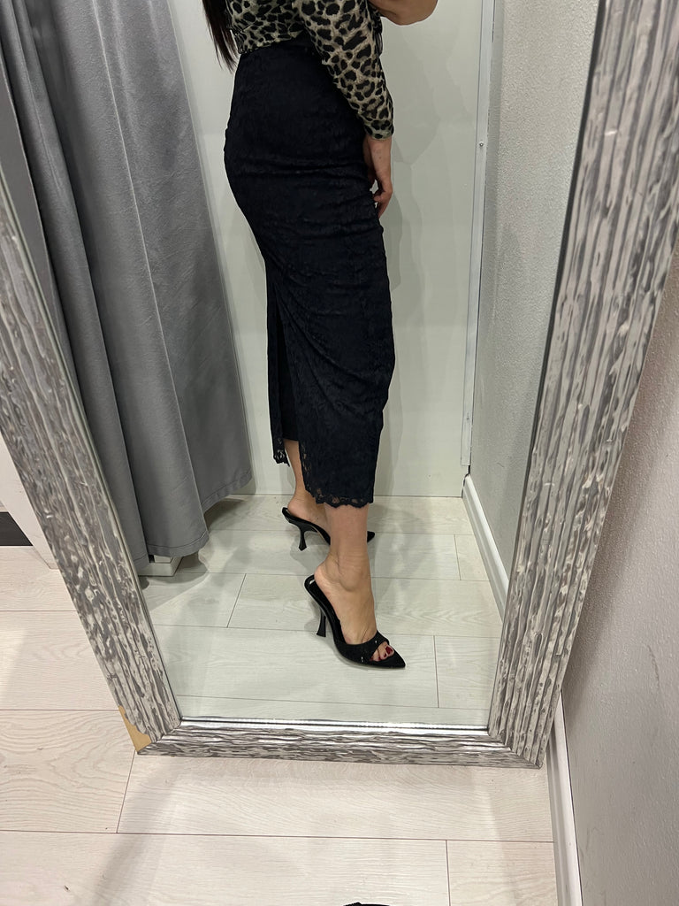 HaveOne•Gonna in pizzo con cintura