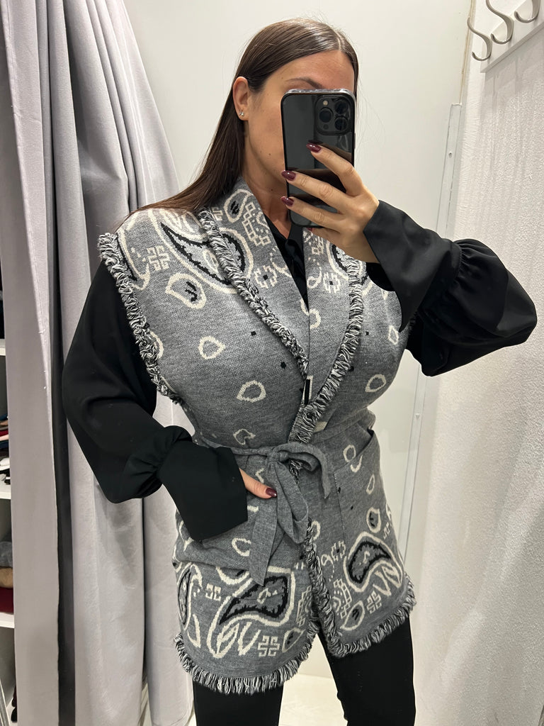 BLK30 KONTATTO•Cardigan smanicato stampa bandana•Più colori