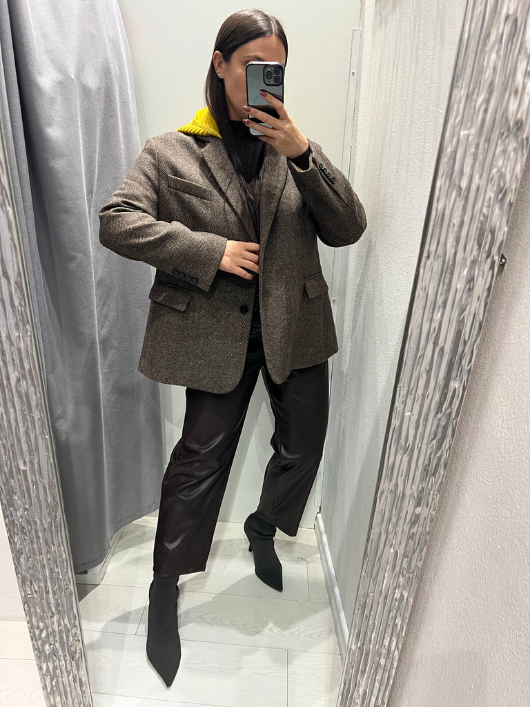 ViCOLO•Pantalone basic ecopelle moro con elastico e bottone