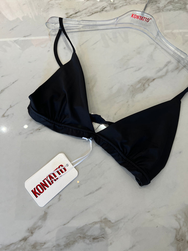 KONTATTO•Top nero elasticizzato