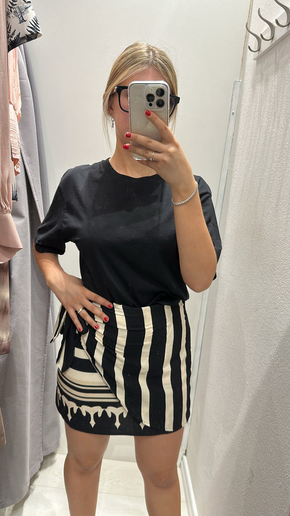 EVER ViCOLO•T-shirt over crop•Più colori