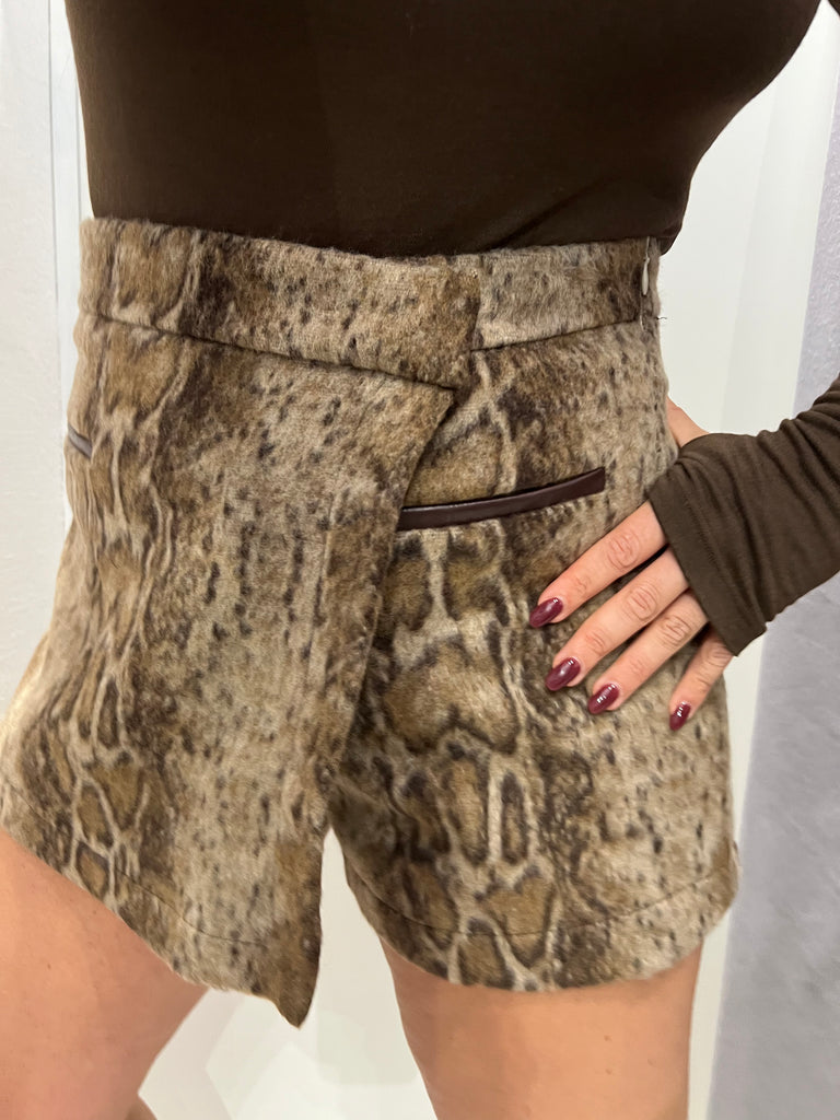 BLK30 LUMINA•Gonna pantaloncino in panno maculato