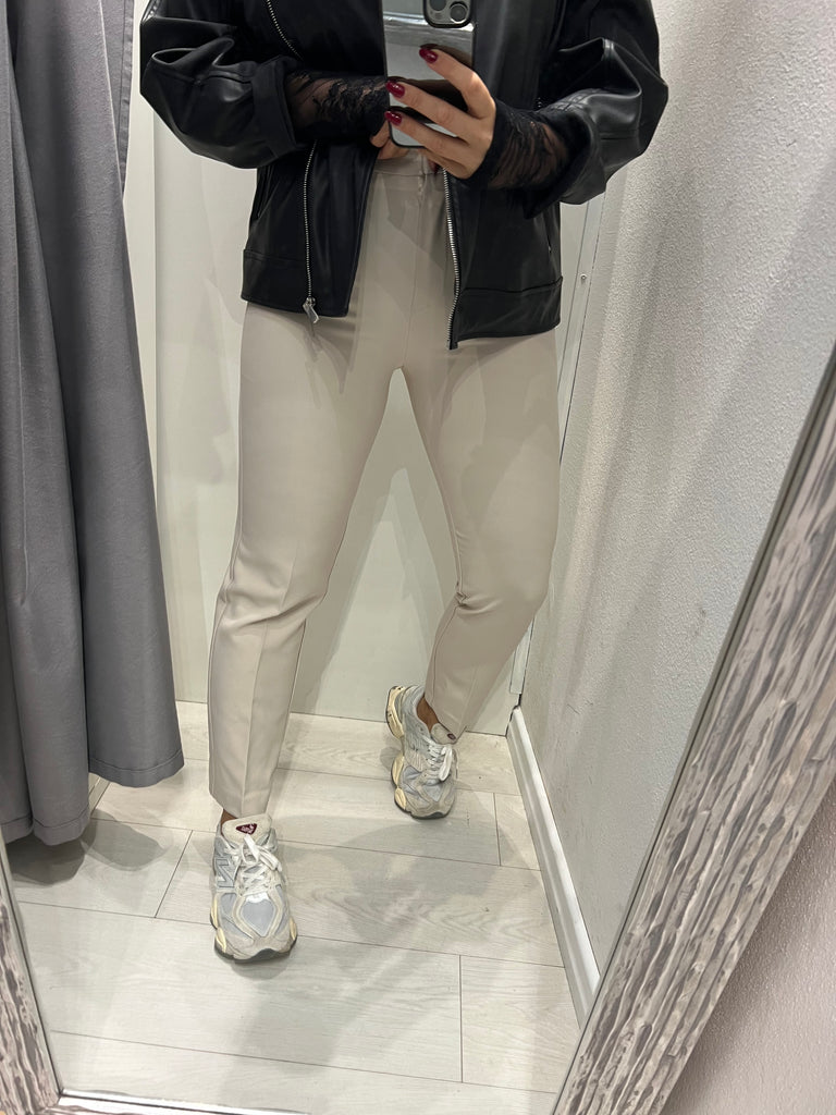 KONTATTO•Pantalone sigaretta crema