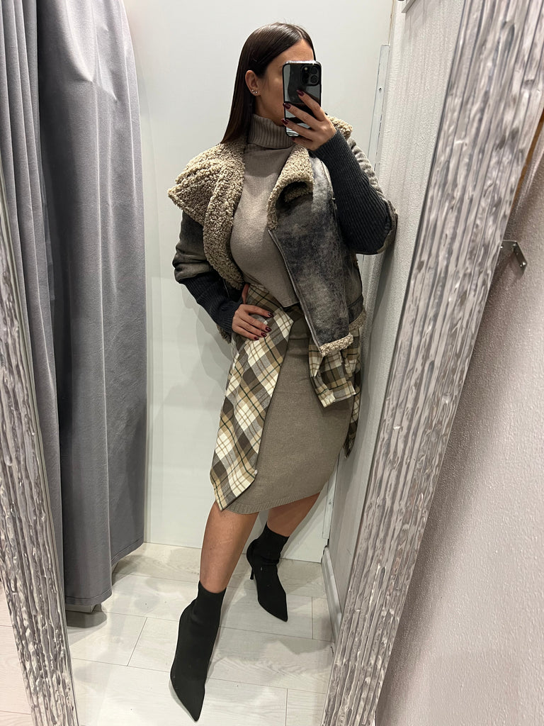 Philia Loft•Ecomontone tortora/grigio maniche in maglia