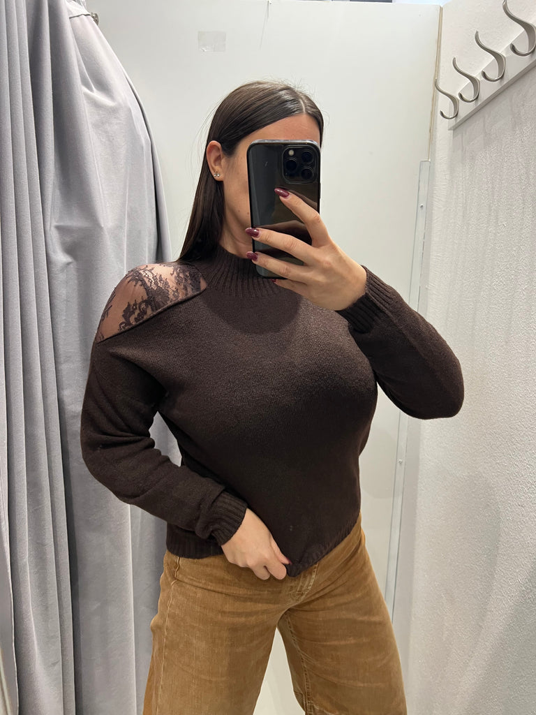 Susy Mix•Maglioncino lupetto spalla sinistra scoperta •Più colori