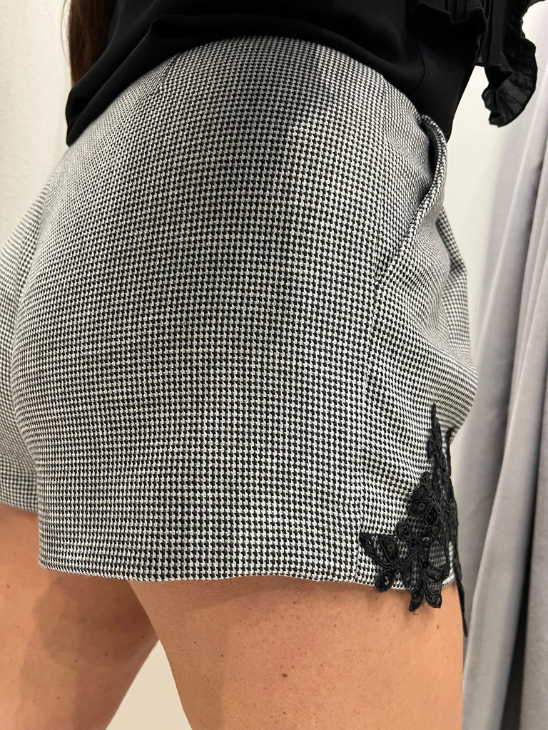 HaveOne•Shorts pied-de-poule ricamo paillettes