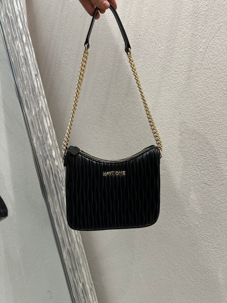 HaveOne•Borsa nera