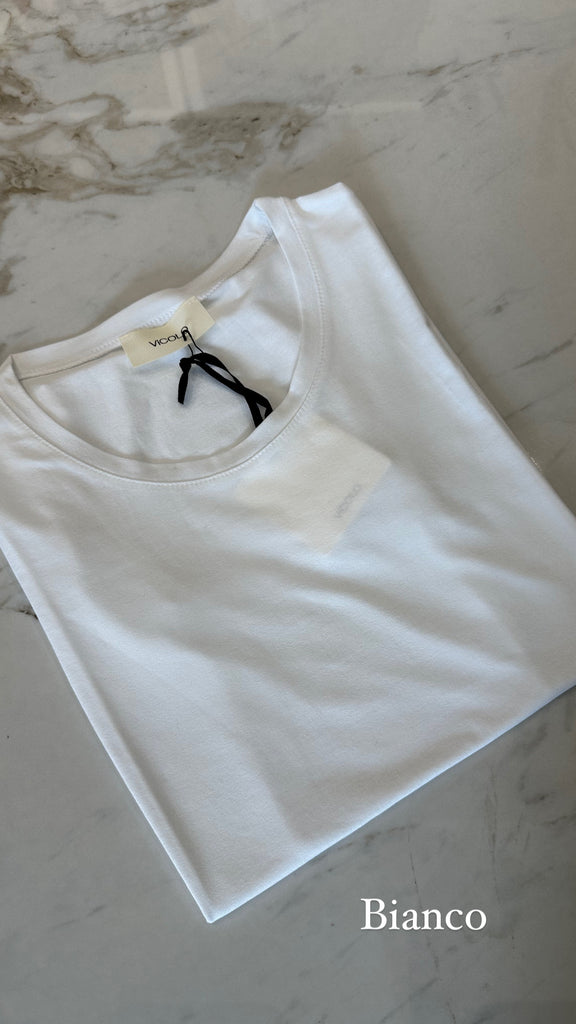 EVER ViCOLO•T-shirt basica sfiancata•Più colori