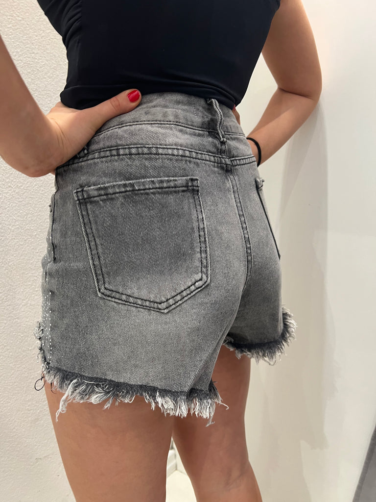 🚨KONTATTO•Shorts strass grigio slavato