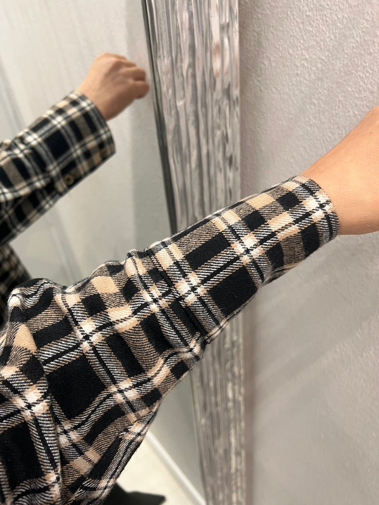 HaveOne•Camicia check in flanella nero/cammello cabochon strass