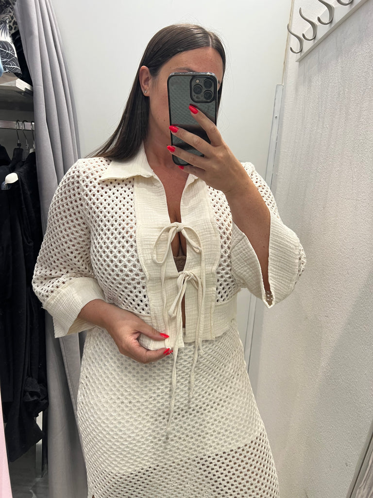 🚨HaveOne•Maglia cardigan crochet traforata laccetti