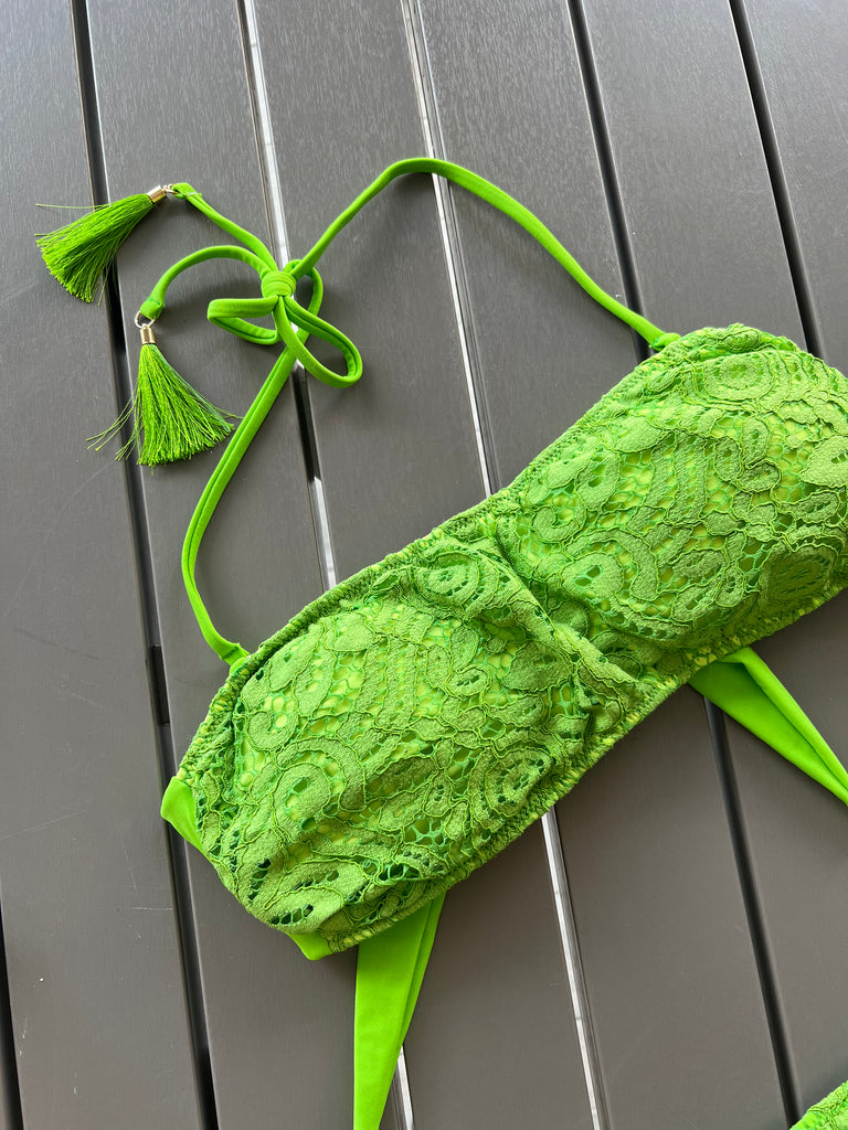 🚨4giveness-Bikini fascia e slip lacci pizzo verde