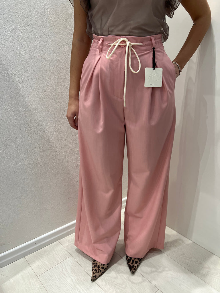 Vicolo-Pantalone palazzo rosa con laccio