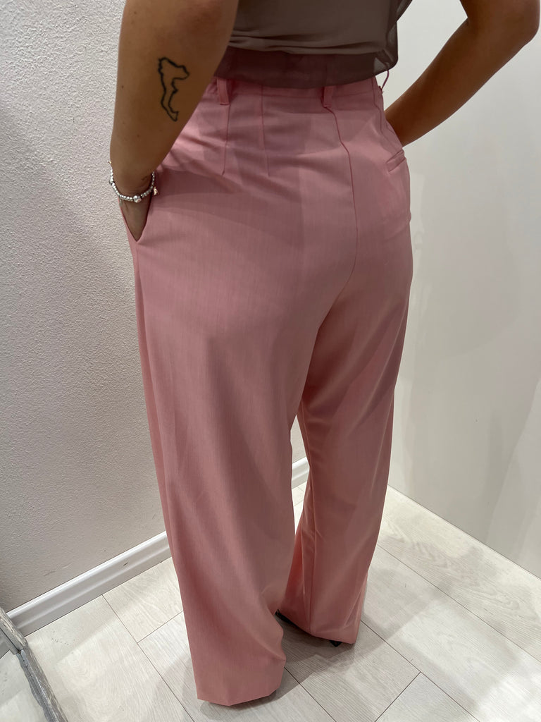 Vicolo-Pantalone palazzo rosa con laccio