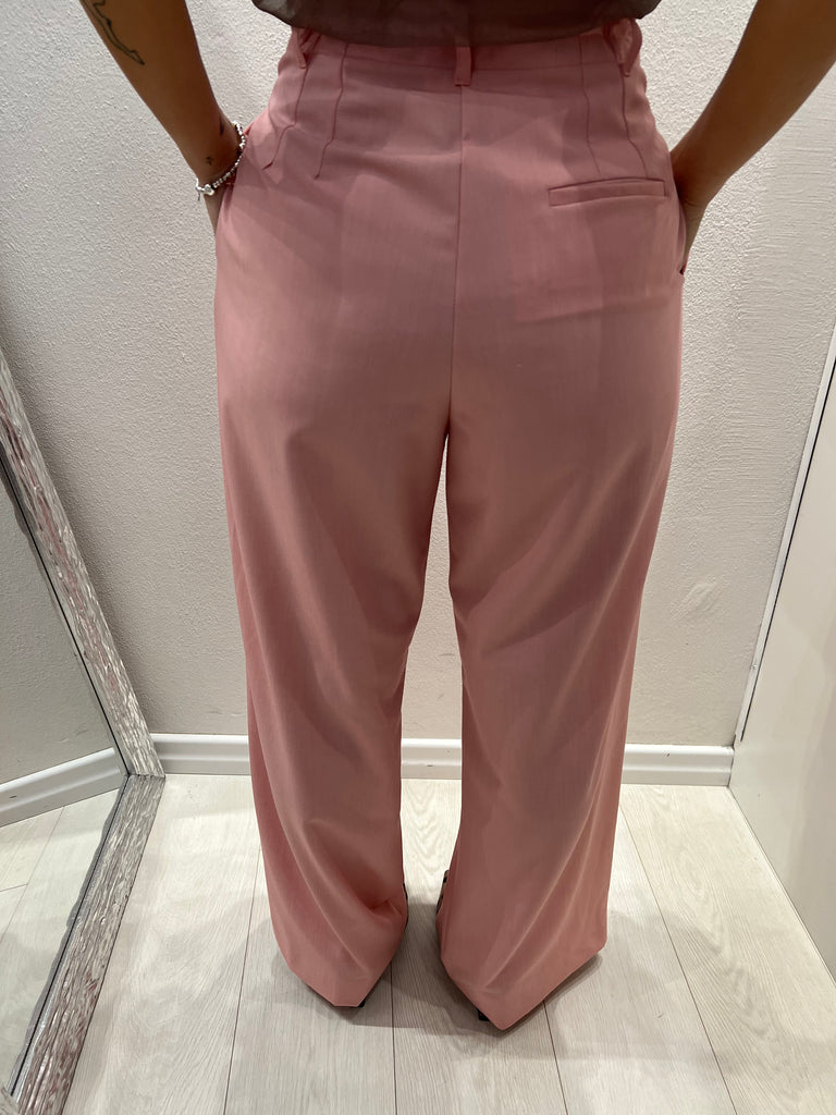 Vicolo-Pantalone palazzo rosa con laccio