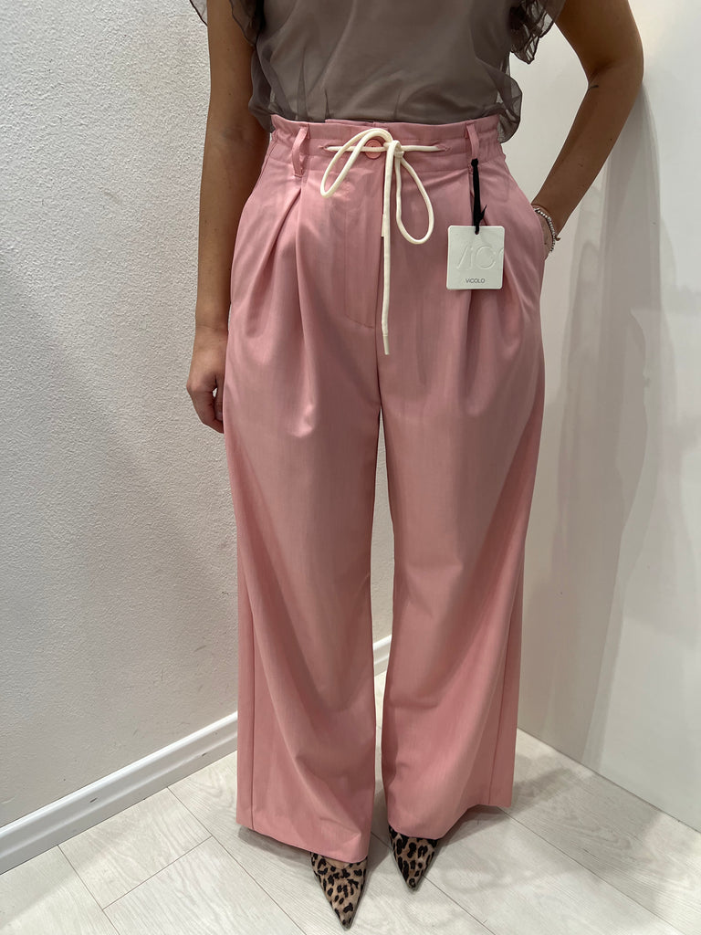 Vicolo-Pantalone palazzo rosa con laccio