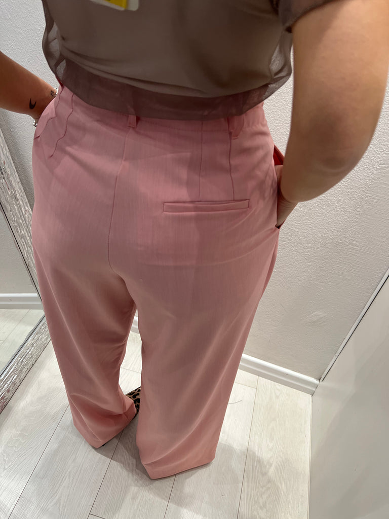 Vicolo-Pantalone palazzo rosa con laccio