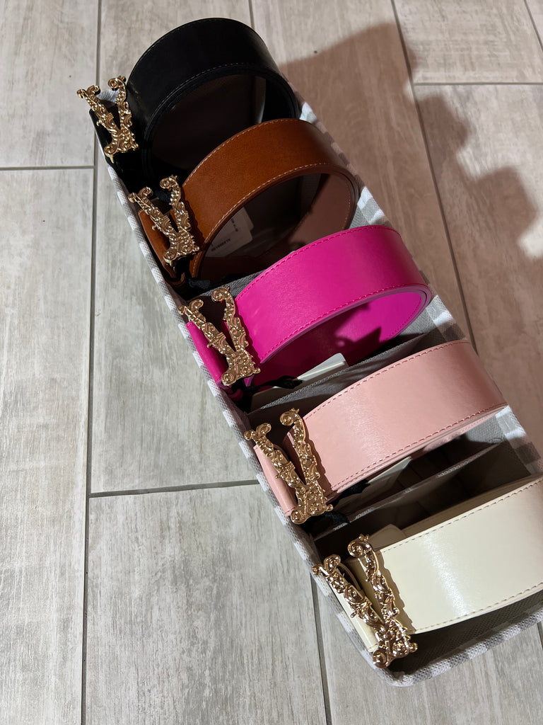 Vicolo-Cintura in vera pelle con fibbia V intarsiata-Più colori